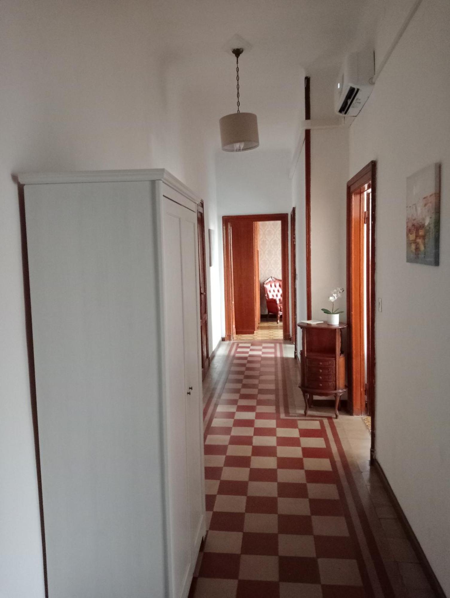 Apartamento Meneghina House Milán Exterior foto